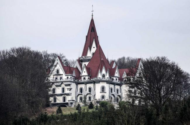 dvorac_empirej_dalibor_grilec