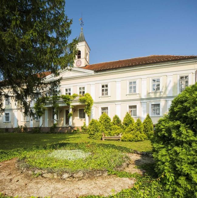 hotel_bezanec_1