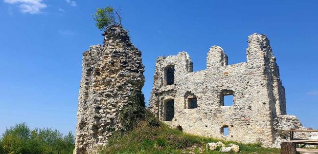 Kostelgrad_autor-Ivana-Grilec.jpg Kostelgrad