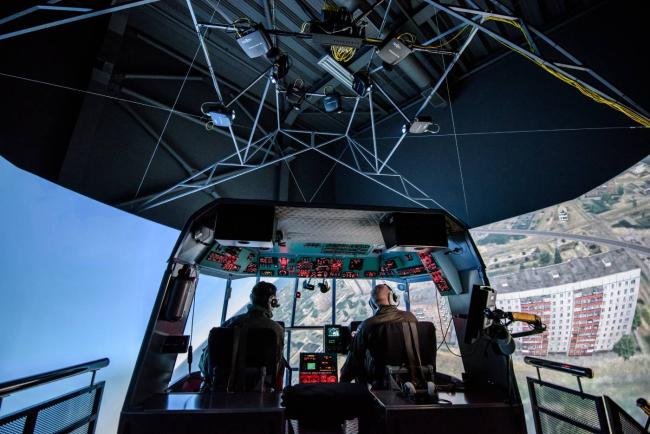 Heli Center Simulator leta helikopterom Arhiva Heli Center