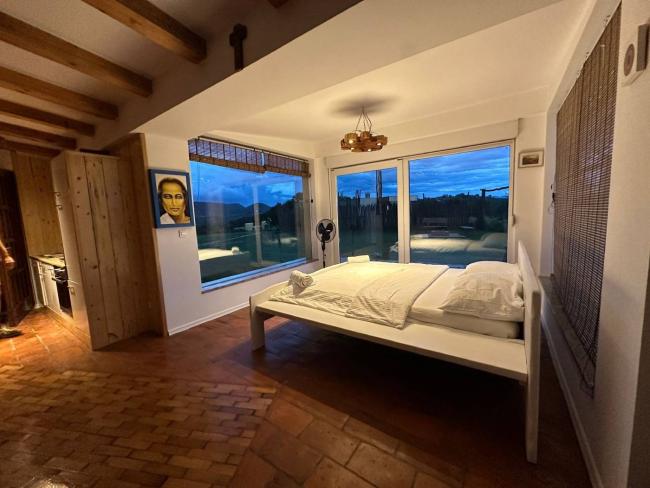 Apartman Feniks, Pregrada