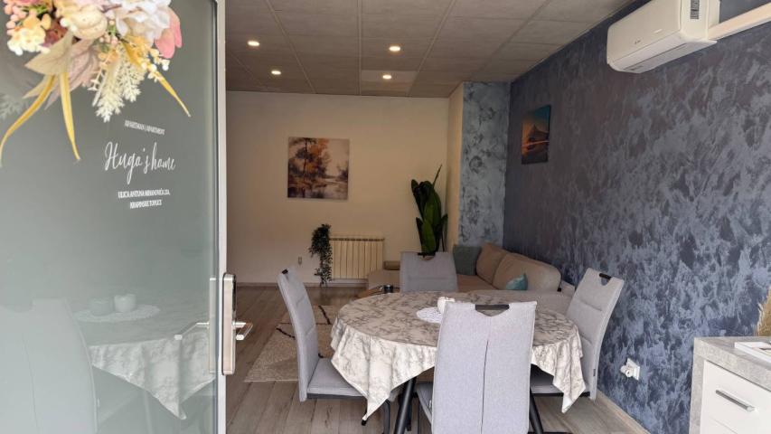 Apartman Hugo's Home